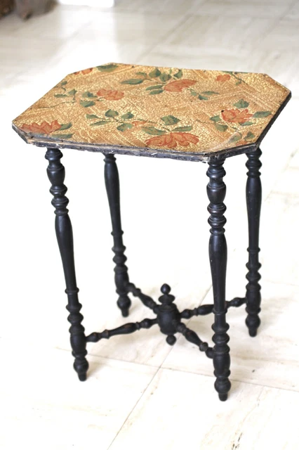 Petite Table Basse / Guéridon Carré - Bois De Douglas Et Résine Epoxy - 49x49x35 Cm