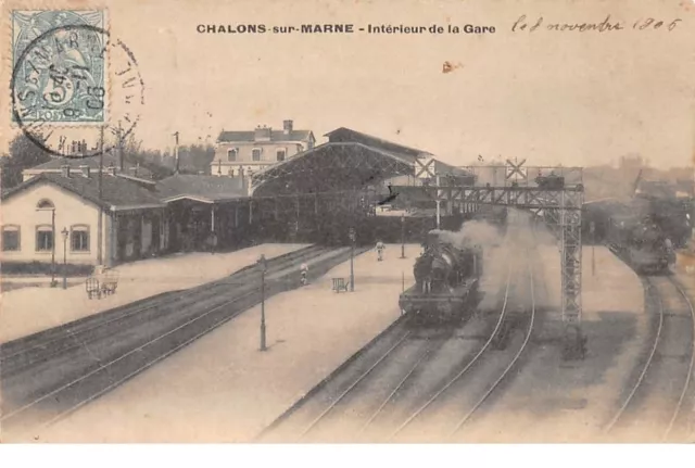 51 - n°111271 - Châlons-sur-Marne - Intérieur de la Gare - Train