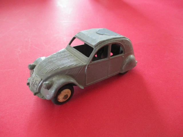 Dinky Toys  Made In France 1/43  2 Cv Citroen 6