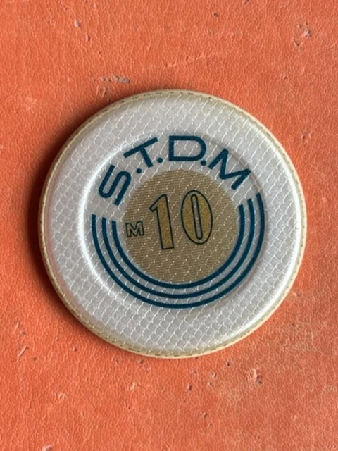 Macau S.T.D.M. (Sociedade de Turismo e Diversões de Macau) MOP$10 Jeton BLUE