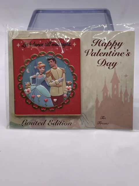 2024 Disney DEC Valentines Day Card Pin Cinderella & Prince Charming Pin