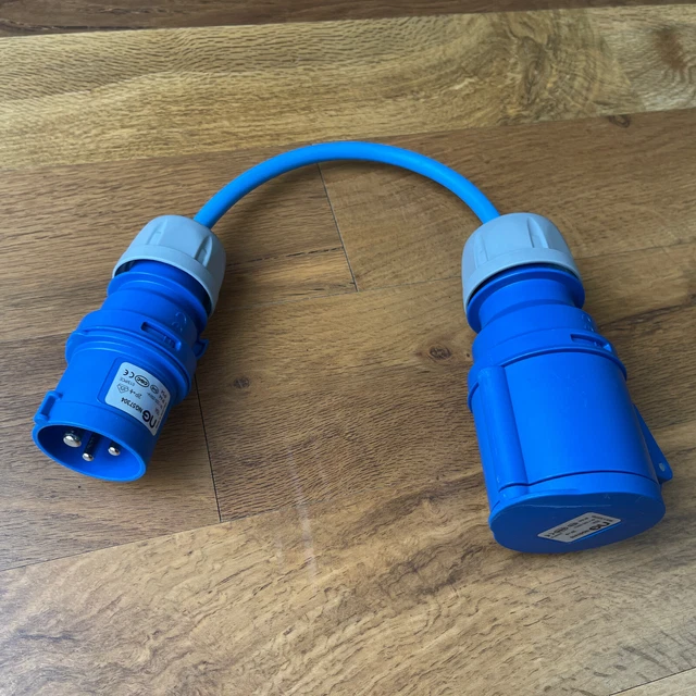 Adattatore Di Ricarica Per Auto Elettrica – Da Tipo 2 A Schuko, 16A, 3.5 KW, Portatile E Sicuro, Compatibile Con Stazioni Di Ricarica