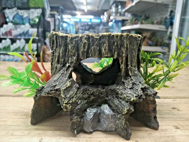 Sml Tree Stump  Plants Natural Looking Aquarium Ornament Fish Tank Hideaway Cave