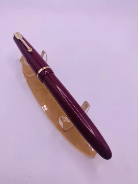 Parker Duofold Senior Fountain Pen Burgundy Gold Trim 14ct Gold Medium Nib UK 3