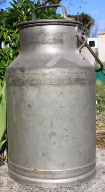 Bidon à lait ancien 20 litres aluminium en très bon état  Décoration style ferme 2