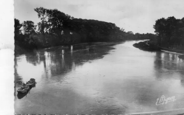 (77) NOYEN SUR SEINE La seine vue du pont n°557 oblitéré à Herme en 1950 (Seine