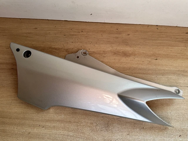 Carénage Latéral Gauche Yamaha FJR 1300 (2006-2012) - Occasion, Vérifiez Photos