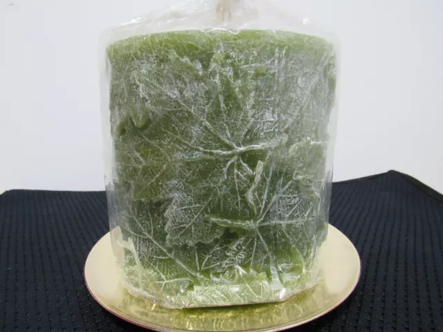 Metal Glow Candle Holder and Green Leaf Large Candle 