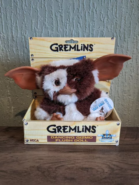 Gremlins Gizmo Singing And Dancing Plush Toy RARE EARLY VERSION 2004 Mogwai NECA