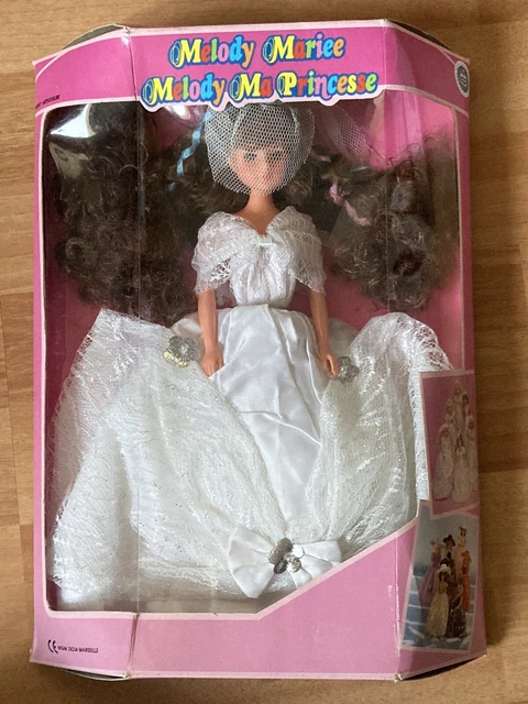Barbie Flavas Tika Rousse 2003, Neuve En Boîte Avec Accessoires - Mattel
