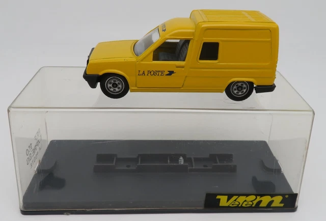 Fourgonnette PTT la poste Renault 4L solido 1/43 n°1213 - Collection