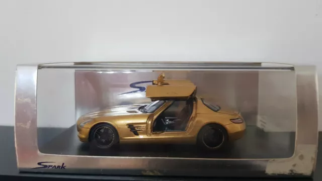 RARE] MERCEDES-BENZ SLS AMG 2009 (GOLD) 1/43 Spark S1023 EUR 59,00