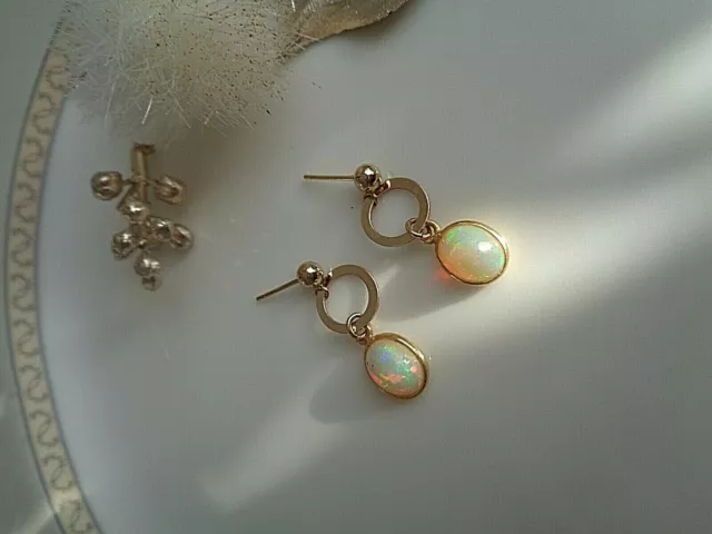 Opal Ohrringe, Gold Filled, modernes Design