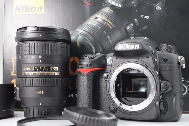 NIKON D7000 DX AF-S Nikkor 18-200mm f/3.5-5.6 G ii ED VR