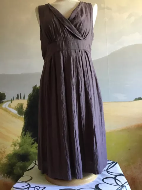 Robe MEXX taupe violine taille 38 en très bon état.