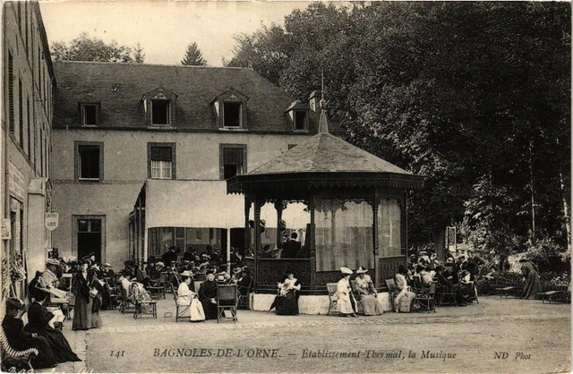 CPA BAGNOLES-de-l'ORNE- Etablissement thermal , La musique (195913)