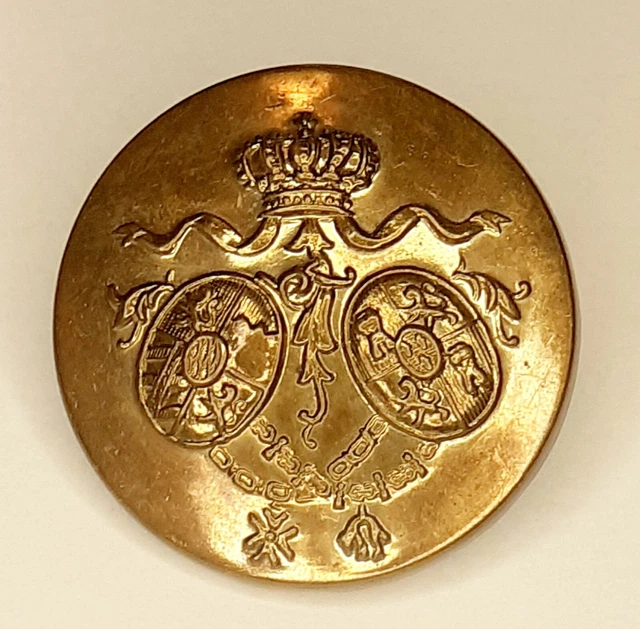 BOUTON LIVREE ESPAGNE nº24