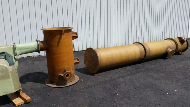 24" fiberglass scrubber column with plastic packing