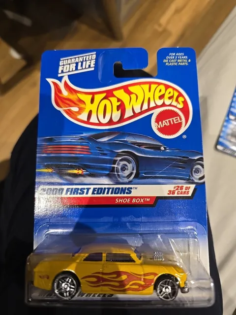 2000 Hot Wheels First Editions Yellow Shoe Box MOC New Sealed
