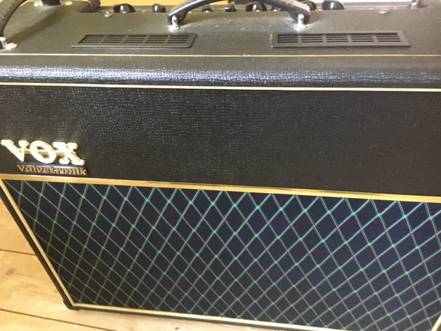 VOX VALVETRONIX AD120VT COMBO Amplifier