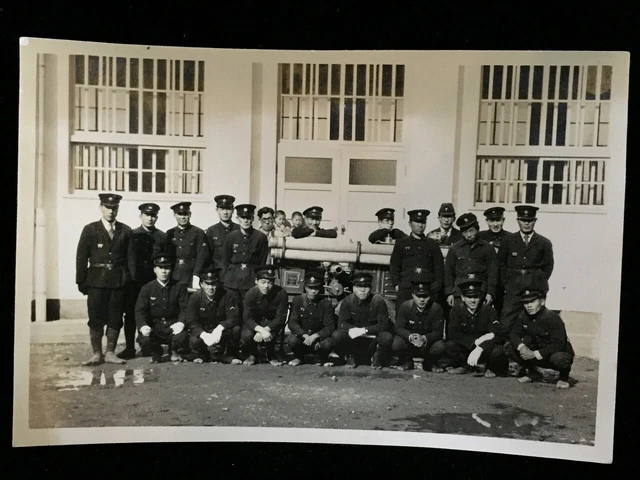 #576 Giapponese Vintage Foto 1940s / Firefighter Tubo Giovane Man Uniforme