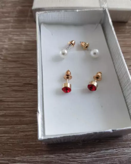 Lot de 2 Paires de Boucles d'Oreilles Fantaisie Puces - Bijoux des Lys