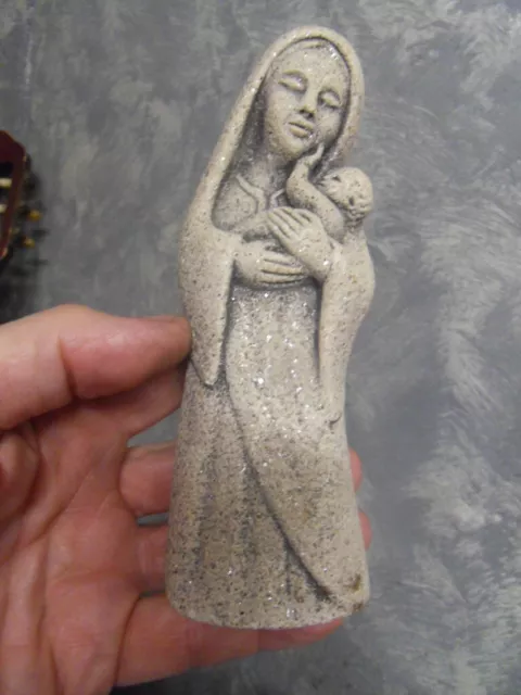 statue Vierge Marie ND de  ou Ste Anne ? granit signé AA Atelier Art Martin