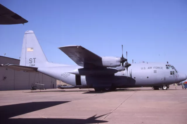 Original aircraft slide - GC-130E Hercules - USAF 61-2364 / ST 82 TTW, 2001