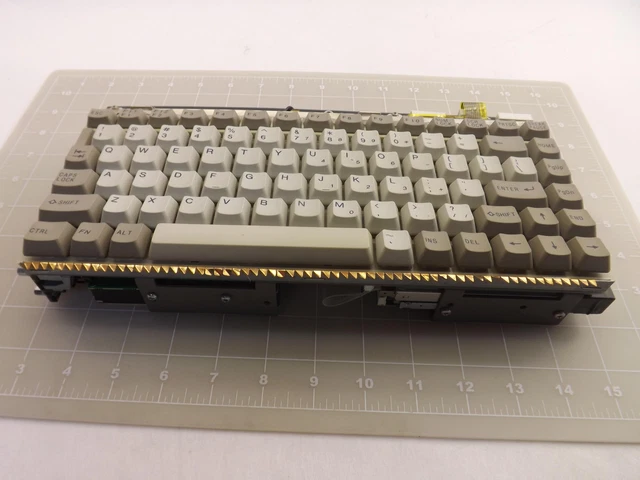 HP 5063-7889 Keyboard T44770