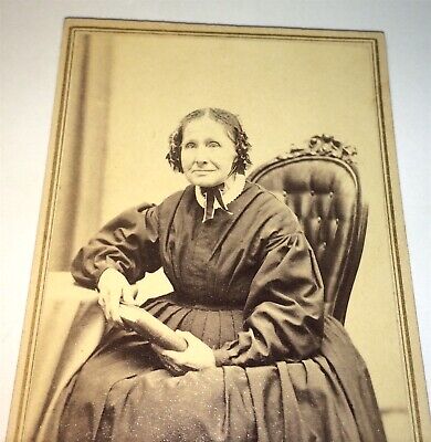 Antique Victorian American Fashion Old Woman, Book! Fall River, MA CDV Photo! US