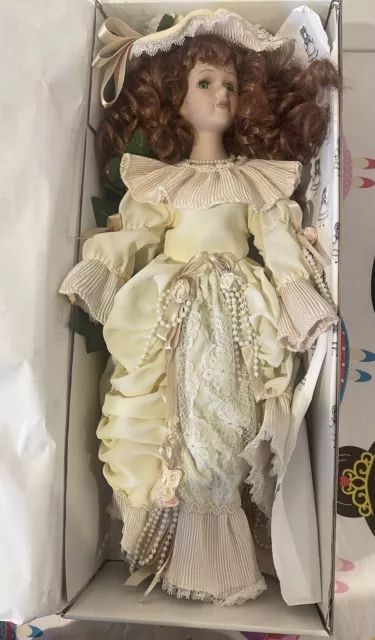 Porcelain Doll Claudia Bride, ￼Hillview Lane  Limited Edition ￼pre-owned