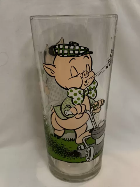 Vtg. 1976 Warner Brothers / Looney Tunes Porky Pig & Petunia Glass