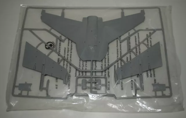 Trumpeter Av-8B N/A Harrier Ii 02285 ⭐Parts⭐ Sprue B-Main Wing Assembly+More 1/3