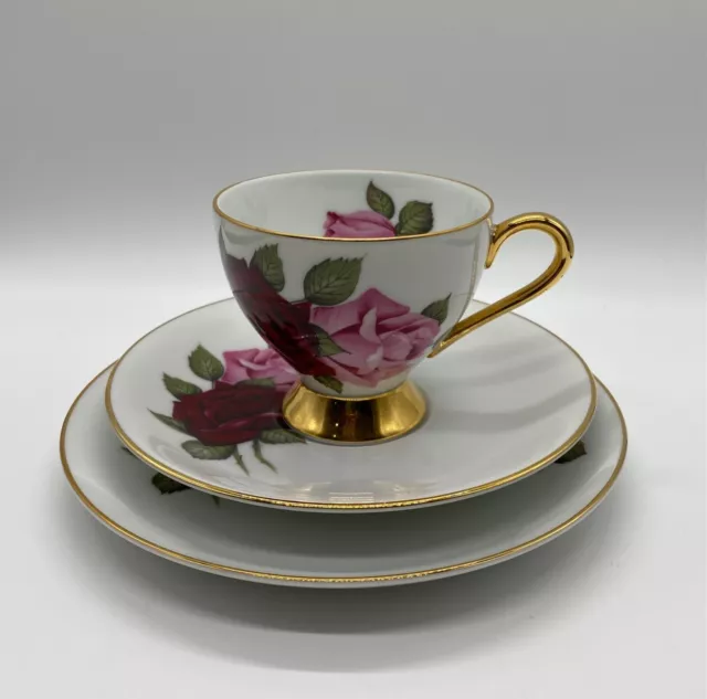 Westminster Australia Fine Bone China Retro Footed Cup Saucer Plate TRIO - 804A