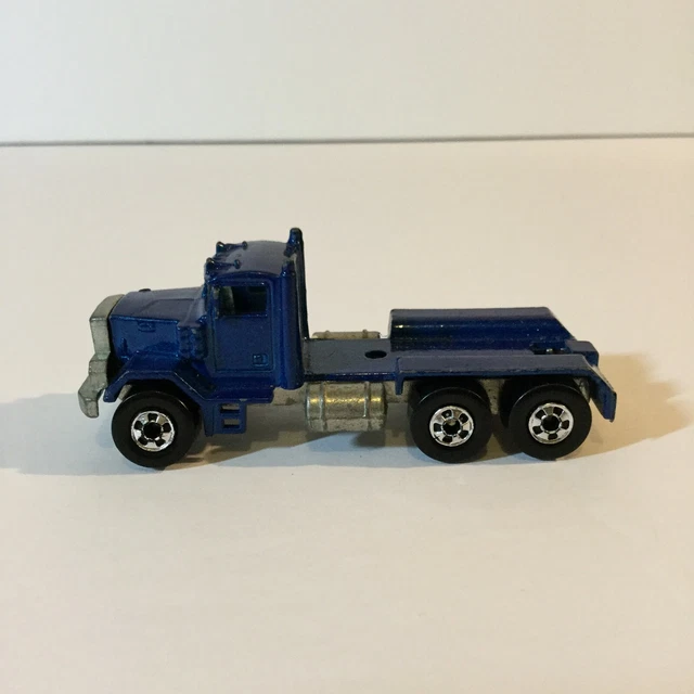 HOT WHEELS 1979 Vintage WORKHORSES Peterbilt Dump Truck, Blue Black