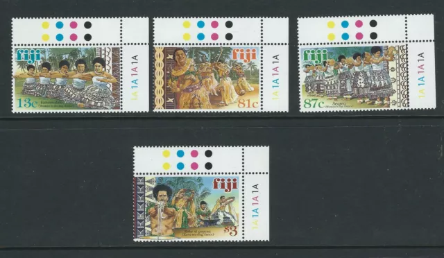 Fiji 1999 Traditionnel Danses Complet Ensemble VF MNH