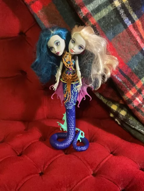MONSTER HIGH PERI And Pearl Serpentine Dual Styling Head Doll 22.50 PicClick UK