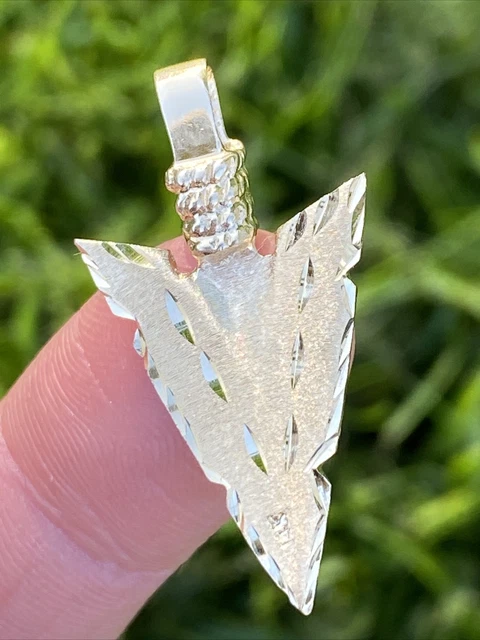 14K Yellow Gold Arrowhead Pendant 14K Yellow Gold Arrowhead Pendant