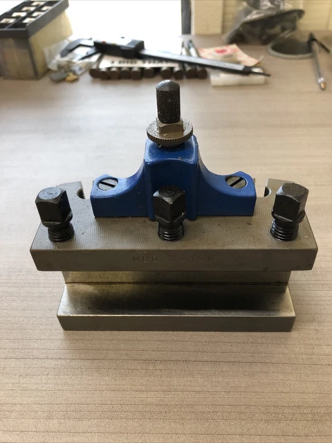 GG70 B2DL 1-1/4 Turning & Facing Tool Holder Quick Change Tool Holder