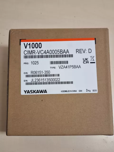 Frequenzumrichter YASKAWA CIMR-VC4A0005BAA V1000 NEU OVP