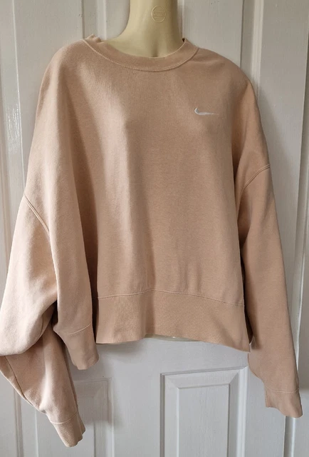 Nike mini swoosh hotsell oversized sweatshirt beig