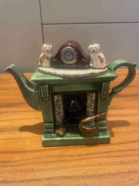 Royal Albert Paul Cardew Victorian Fireplace Novelty Teapot 1997