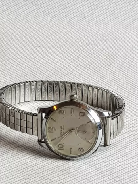 Rare montre suisse vintage années 1940 Orano Incabloc 15 bijoux 2