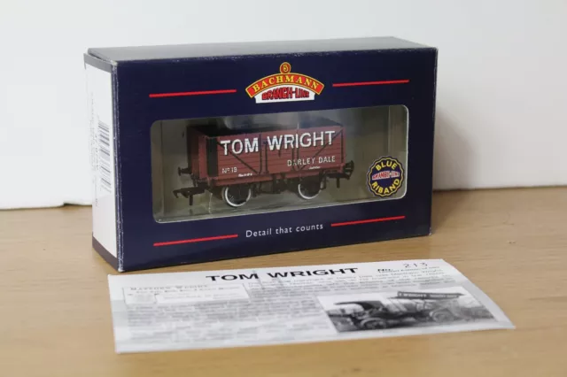 Boxed Bachmann OO Gauge 7 Plank Wagon Tom Wright no 19 Darley Dale 37-075V