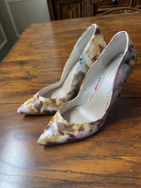 Charles by Charles David Floral Pink Linen Color Pump Heels Stilettos Pact 8