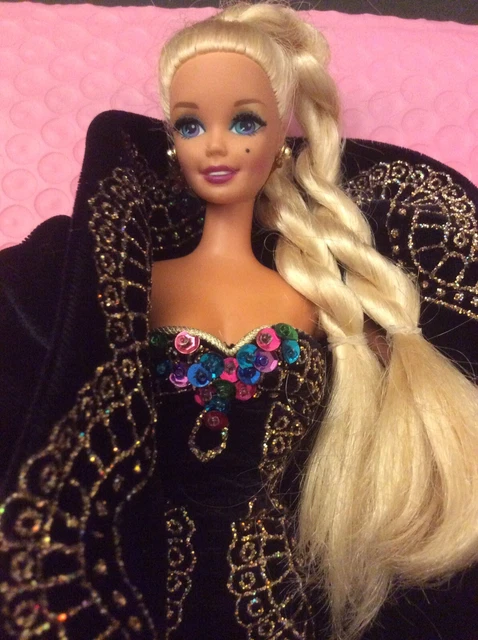 BARBIE MIDNIGHT GALA Doll Classique Collection 1995 Jewellery