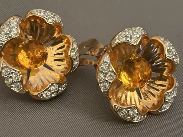 Vintage Joan Rivers Earrings Glass Rhinestone Crystal Flower Clips