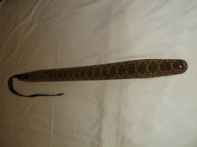 Real  Handmade  Diamondback Rattlesnake Skin Guitar Strap