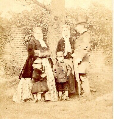 CDV Carte De Visite Antique photograph family group Victorian history #47 photo