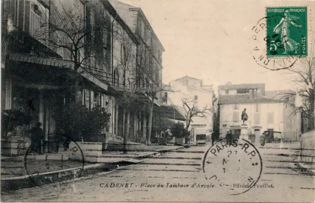 Cpa - 84 - Cadenet - Place Du Tambour D'arcole.